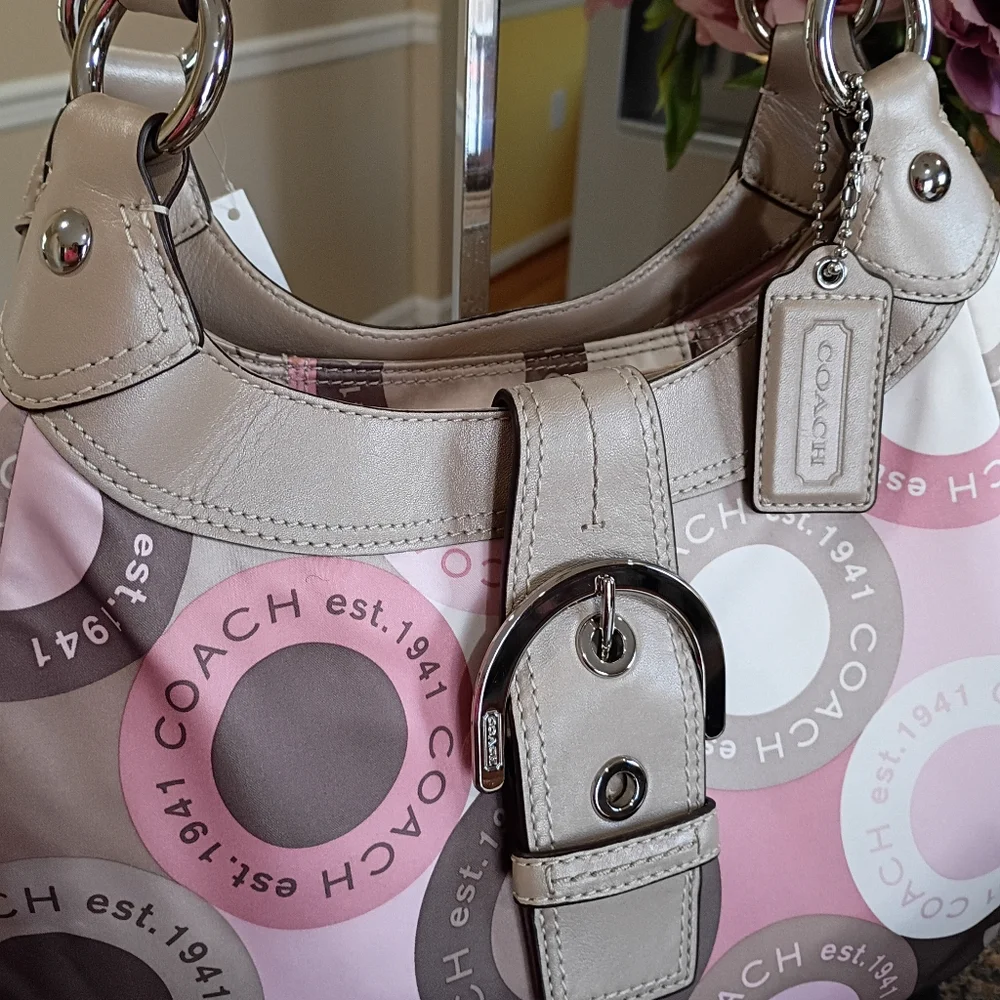 NWT Coach Soho Signature Scarf Print